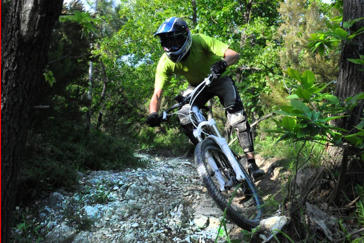 Residence Finale Bike And Beach Finale Ligure Zewnętrze zdjęcie
